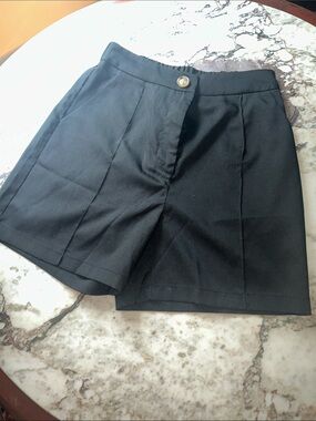 Amazon Black High-Waist Tailored Women's Shorts size S. Fits 12-13 year girl